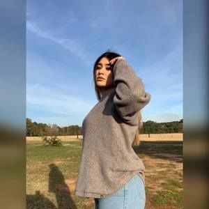 Meet your Posher, Hernandez